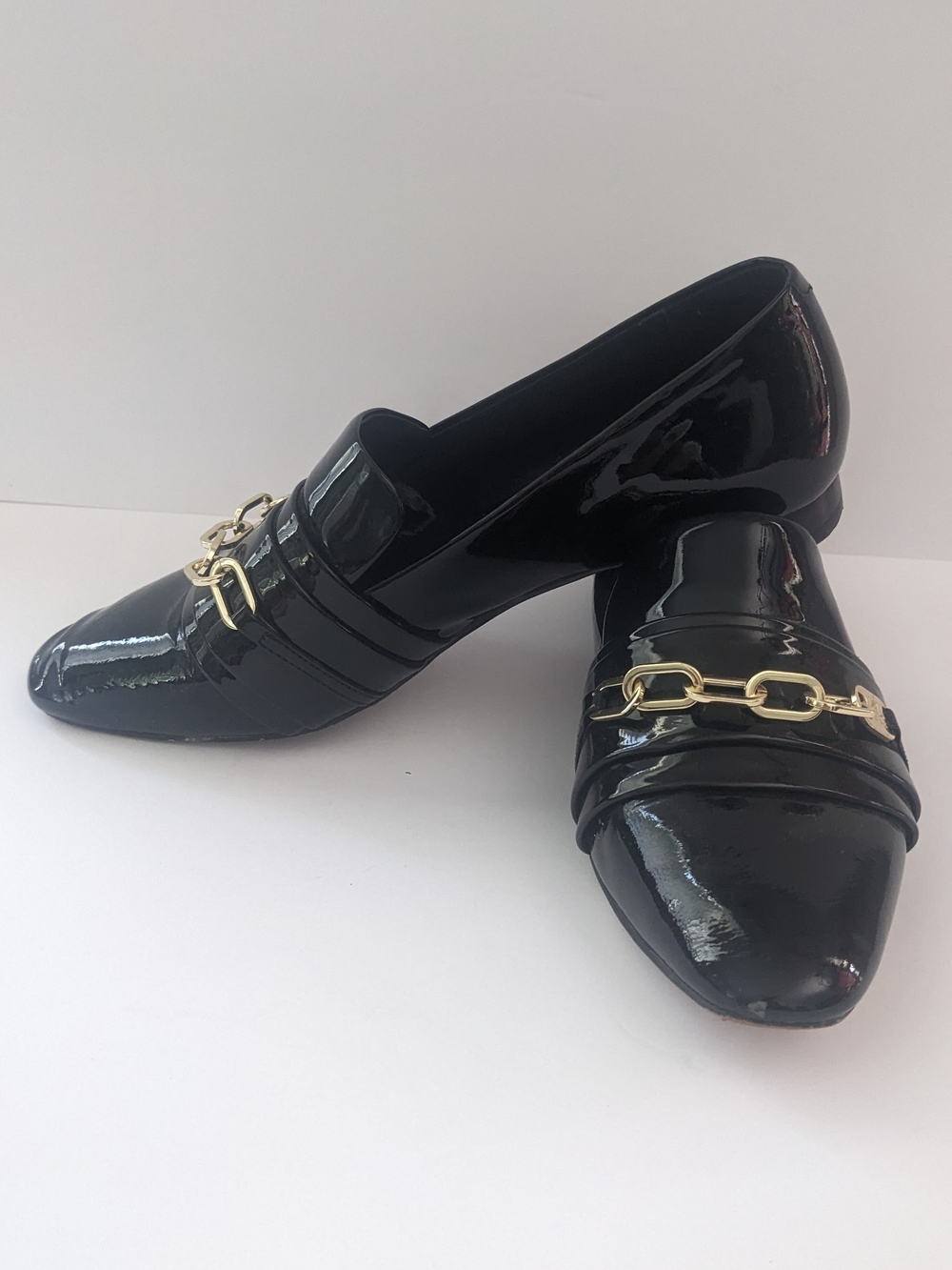 Karl Lagerfeld Black Patent Loafers with Gold Chain 7.5